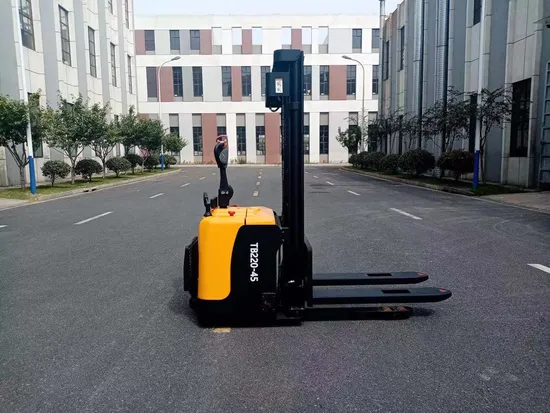 Китай Электрический штабелер Небольшой электрический ричстакер Штабелер с аккумуляторной стойкой Мини-штабелер Вилочный погрузчик Hoty Продажа Стенд на электрическом штабелеукладчике